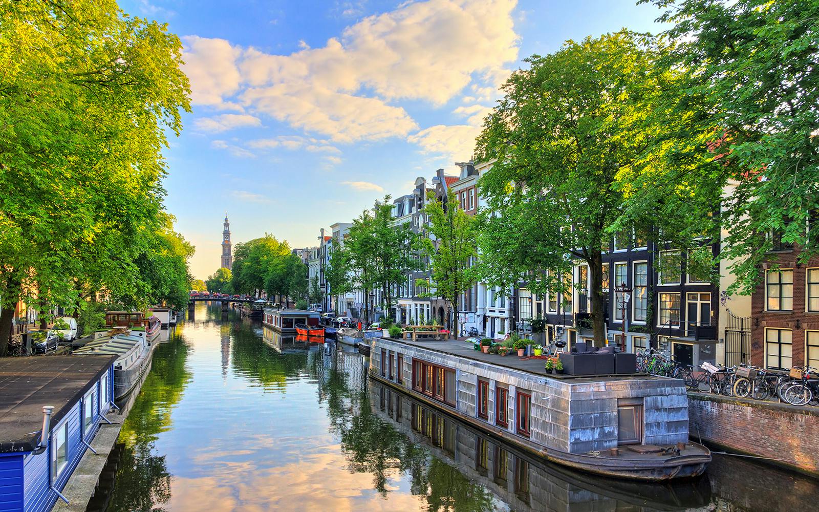 Discover Amsterdam like never before: The essential bucket list